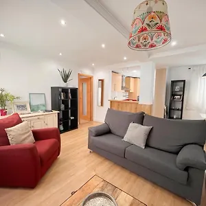https://homely-malaga-soho-520.hotelsinnerja.org